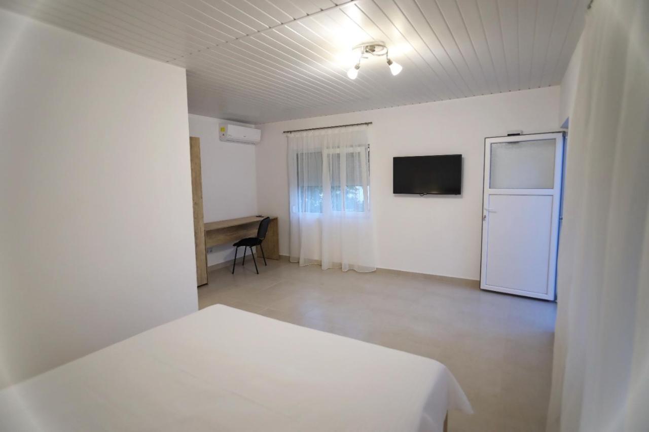 La Casute Tasaul Villa Navodari Ngoại thất bức ảnh