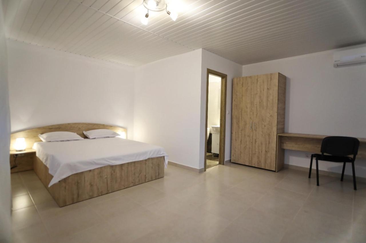 La Casute Tasaul Villa Navodari Ngoại thất bức ảnh